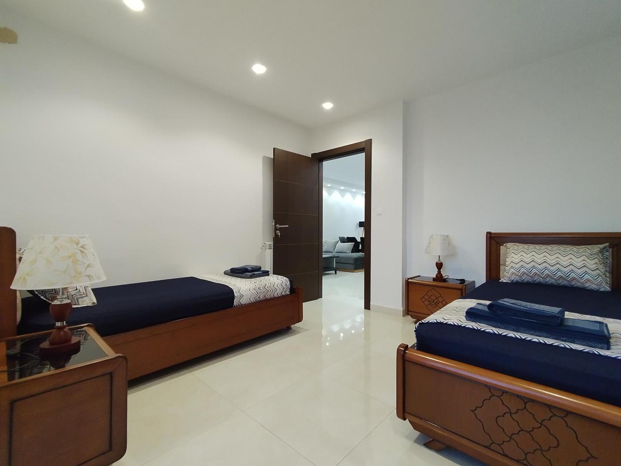 Luxueux Appartement A Тлемсен Экстерьер фото