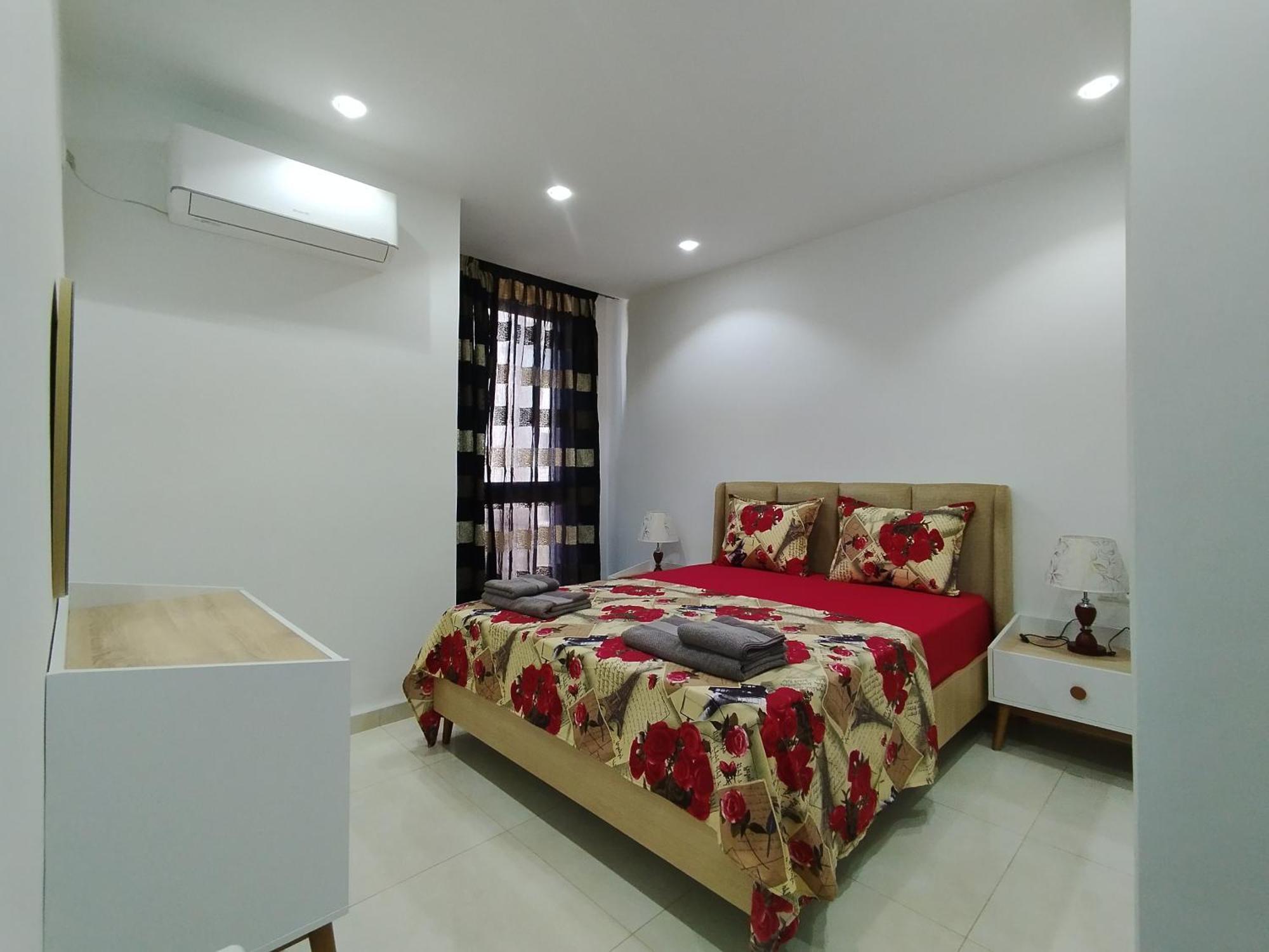Luxueux Appartement A Тлемсен Экстерьер фото
